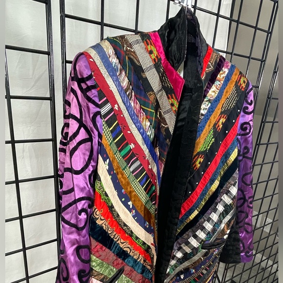 🚚 MOVING SALE Vintage Multi-Ribbon Jaquard Blazer Jacket by Chun Yuen - Picture 8 of 16